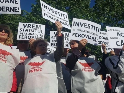 Feroviarii protestează în capitală