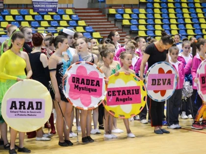 Festival internaţional de majorete, sâmbătă, la Arad