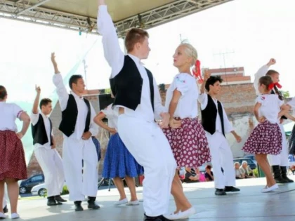 Festivalul Minorităţilor Naţionale de la Arad a ajuns la ediţia a XI-a