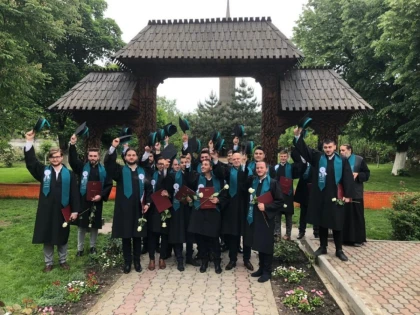 Festivitatea de absolvire a celei de-a 25-a promoții, la Facultatea de Teologie Ortodoxă din Arad