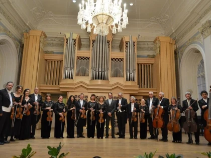 FILARMONICA ARADEANA A DAT SPECTACOL LA AMBASADA ROMANIEI DIN PRAGA