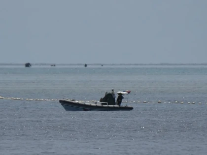 Filipine înlătură barierele plutitoare instalate de China