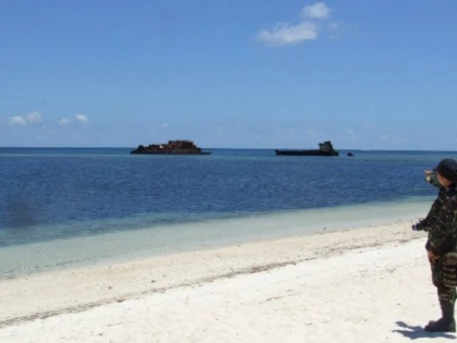 Filipine protestează: sute de nave chineze în jurul unei insule din Marea Chinei de Sud