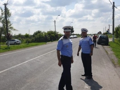 Filtre de poliție în Arad pentru prinderea bărbatului care a înjunghiat mortal un bărbat și a rănit alte 5 persoane