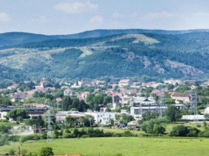 FINALIZAREA PROIECTULUI REABILITARE SI MODERNIZARE CLADIRE PENTRU CENTRU NATIONAL DE INFORMARE TURISTICA LIPOVA