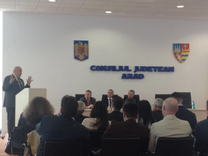 Firme din top 100 mondial, la Forumul Economic Internațional de la Arad