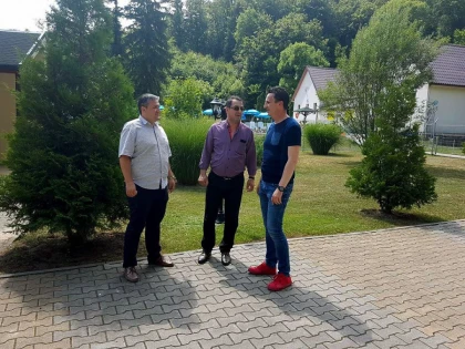 Florin Tripa: „Conducerea CJA lasă de izbelişte Staţiunea Moneasa, dar se laudă cu Ziua Turismului Arădean”