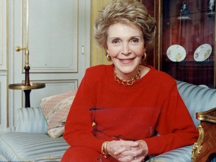 FOSTA PRIMA DOAMNA A SUA NANCY REAGAN A DECEDAT LA VARSTA DE 94 DE ANI