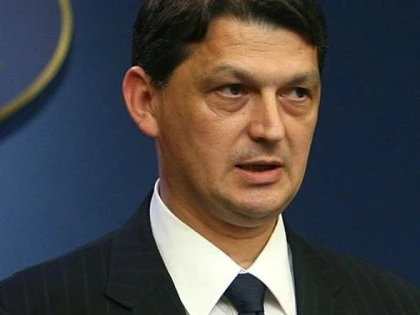 FOSTUL CONSILIER PREZIDENTIAL GABRIEL BERCA ESTE AUDIAT LA DNA BACAU