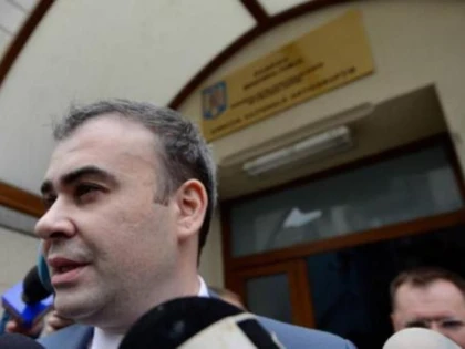 FOSTUL MINISTRU DARIUS VALCOV, ADUS LA DNA