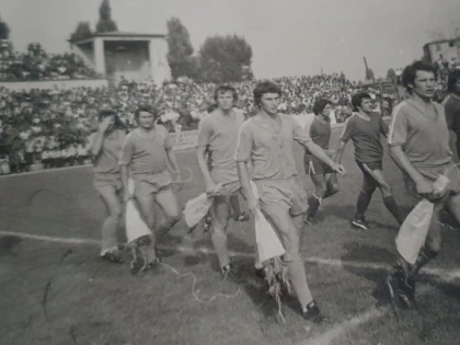 Fostul utist Dinu Butaş s-a stins din viaţă în Franţa