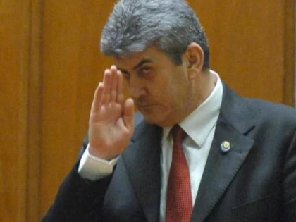 FOSTUL VICEPREMIER, GABRIEL OPREA, A PLAGIAT