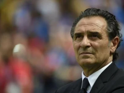 FOTBAL - CM 2014: SELECTIONERUL ITALIEI SI PRESEDINTELE FEDERATIEI SI-AU ANUNTAT DEMISIILE
