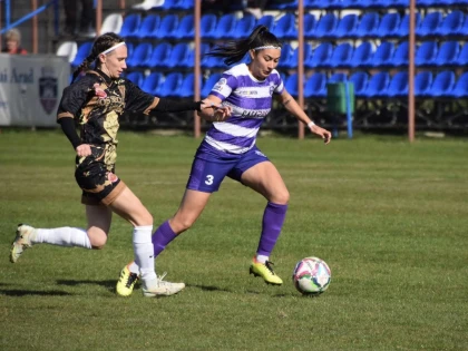 Fotbalistele de la Poli au câștigat clar meciul din optimile Cupei, cu Piroș Security Arad