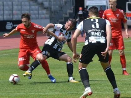 Fotbalul românesc nu se poate relua mai devreme de 16 mai