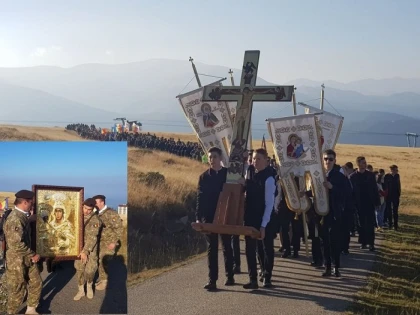 (FOTO) ”Crucea nu este teorie, este un mod de viață și modelul vieții omului care vrea să ajungă să trăiască în cer” - PS Emilian Crișanul