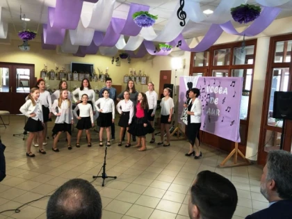 (FOTO) Festivalul-concurs ”Vocea de Aur” de la Bătania, la a 4-a ediție