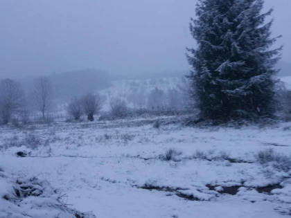 (FOTO) Iarna, la Vârfurile