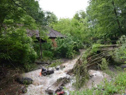 (FOTO) Ploile au făcut prăpăd în satul Păiușeni