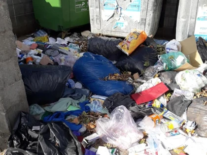 (FOTO) RETIM își bate joc de arădeni, cu largul concurs al liberalilor de la primărie și CJA