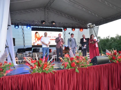 (FOTO) Șicula a găzduit cea de-a doua ediție a Festivalului Național „Florica Bradu”