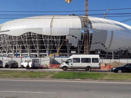 (FOTO) Stadionul din Craiova e aproape gata. Arădenii rămân cu poveștile lui Falcă