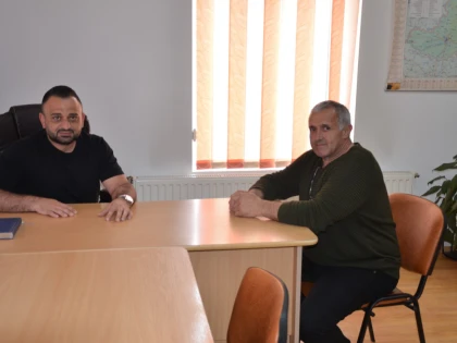 (FOTO) Un primar gospodar se cunoaște de la primul pas pe care îl faci în comunitate
