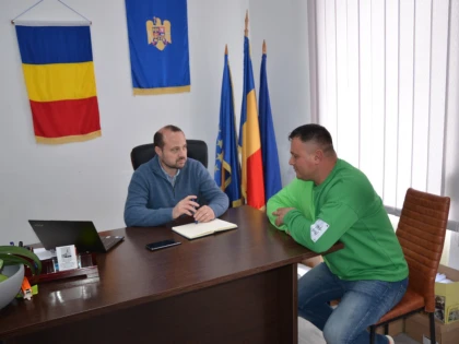 (FOTO) Un primar implicat cu adevărat în modernizarea comunei