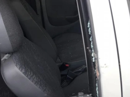 (FOTO) Valul de spargeri de autoturisme continuă. Hoții au mai făcut o victimă în Arad