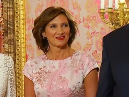 (FOTO + VIDEO) CARMEN IOHANNIS „LOVESTE“ DIN NOU: TINUTA DE LUX SI SLAPI, LA IERUSALIM