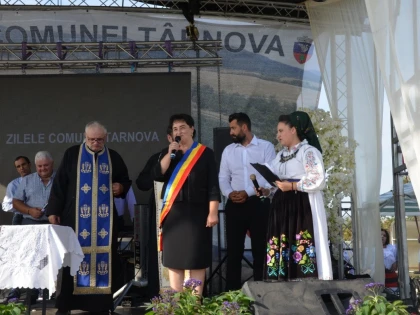 (FOTO) Zilele comunei Târnova, un eveniment de neuitat pentru sutele de cetățeni prezenți