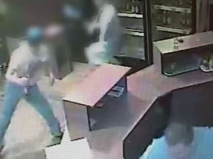 FRATII RAT S-AU BATUT CA-N FILME INTR-UN BAR DIN NADAB. DUPA TREI ANI AU FOST TRIMISI IN JUDECATA
