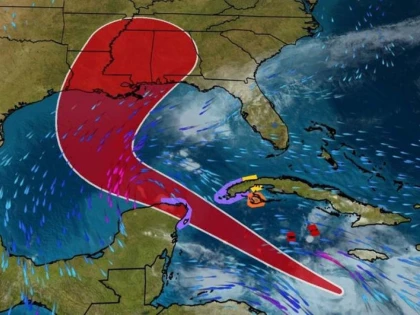 Furtuna tropicală Delta s-a transformat în uragan şi ameninţă Mexicul înainte de a ajunge în Statele Unite