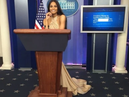 GATA, E OFICIAL! CIARA SI RUSSELL WILSON SUNT IMPREUNA!