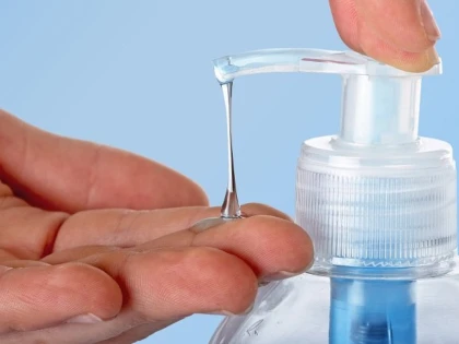 Gel de mâini făcut în casă recomandat de OMS