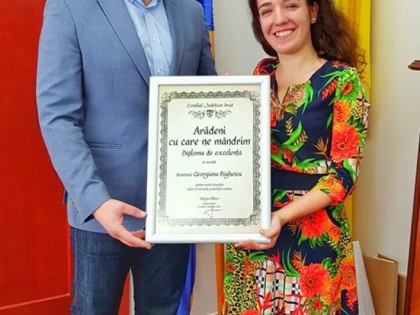 Georgiana Bighescu a primit distincţia „Arădeni cu care ne mândrim”