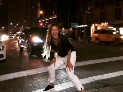 GESTUL INCONSTIENT CARE O PUTEA COSTA VIATA PE ADELA POPESCU. S-A INTAMPLAT IN NEW YORK, CHIAR IN LUNA DE MIERE