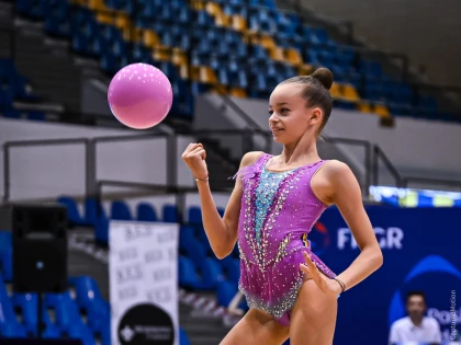 Gimnasta arădeană Vanessa Ciochină, între cele mai bune din țară