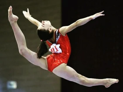 Gimnasta Iulia Berar este campioană naţională la junioare!