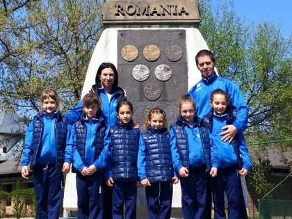 GIMNASTELE DE LA CSM ARAD AU IMPRESIONAT LA CUPA NADIA COMANECI