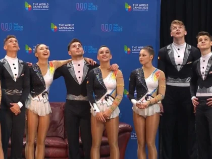 Gimnastul arădean Darius Branda a urcat pe podiumul mondial de aerobic! (FOTO)