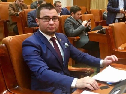 Glad Varga (PNL): “Proiectul privind asigurarea infrastructurii de alimentare pentru vehicule electrice a primit aviz favorabil”
