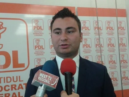 GLAD VARGA: „PURCARU SA ISI DEA DEMISIA DACA NU DOVEDESTE CA SUNT INCOMPATIBIL“