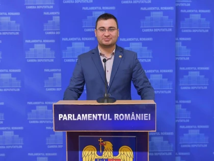 Glad Varga sare la gâtul ministrului Fifor