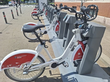 Gratuitatea serviciului de închiriere a bicicletelor în Arad, prelungită
