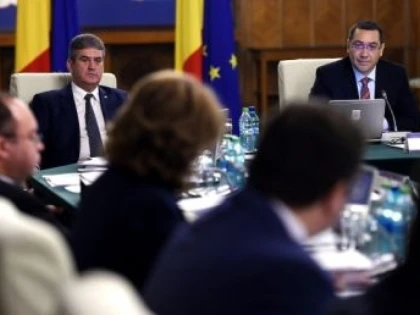 GUVERNUL A DECRETAT TREI ZILE DE DOLIU NATIONAL, DUPA TRAGEDIA DE VINERI