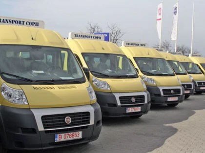 GUVERNUL A REPARTIZAT 23 DE MICROBUZE SCOLARE CARE VOR FI ALOCATE UNITATILOR DE INVATAMANT DIN JUDETUL ARAD