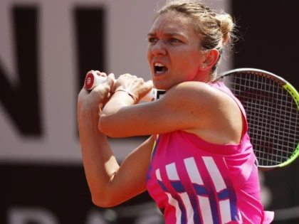 Halep a învins-o pe Muguruza şi s-a calificat în finala turneului de la Roma