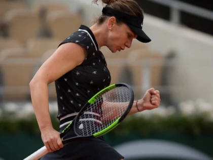 Halep câştigă greu cu Linette şi e în turul 3, la Roland Garros