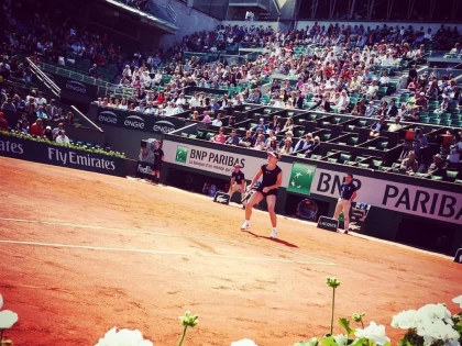 HALEP TRECE IN TURUL SECUND DE LA ROLAND GARROS